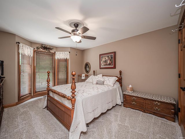 1166 Twin Lakes Court, Boonville, IN 47601