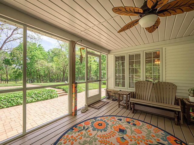 1166 Twin Lakes Court, Boonville, IN 47601