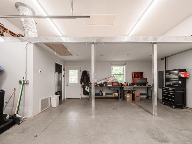 1166 Twin Lakes Court, Boonville, IN 47601