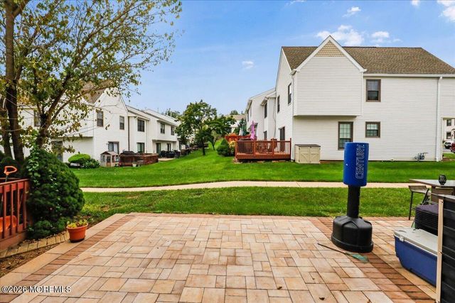 68 English Club Drive, Englishtown, NJ 07726
