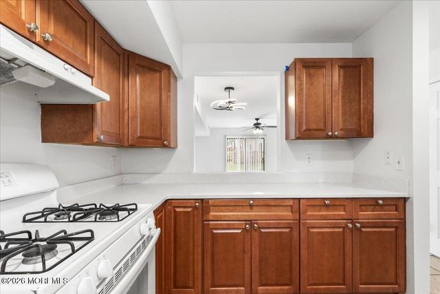 68 English Club Drive, Englishtown, NJ 07726