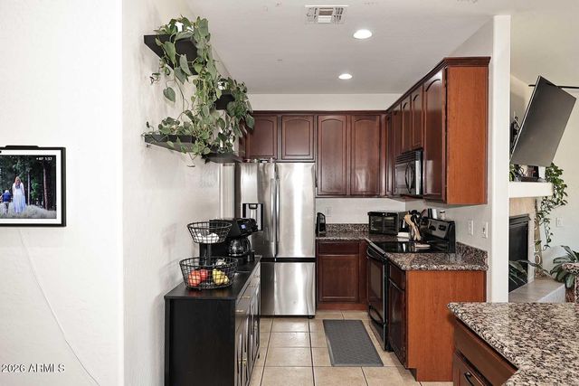 7132 W DARROW Street, Laveen, AZ 85339
