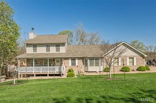 1529 Paradise Valley Drive, High Ridge, MO 63049