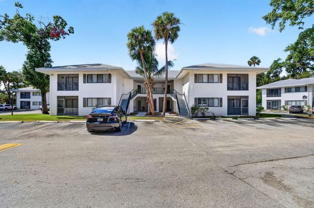 2550 SW 18th Terrace 2005, Fort Lauderdale, FL 33315