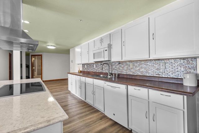 N1657 Carlin Road, Fort Atkinson, WI 53538