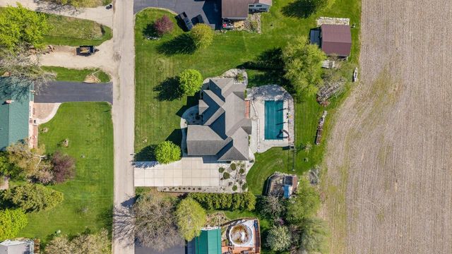N1657 Carlin Road, Fort Atkinson, WI 53538