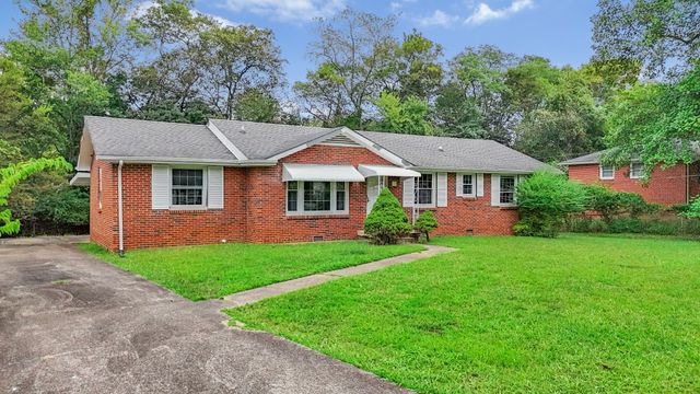 1347 Gibson Dr, Clarksville, TN 37043