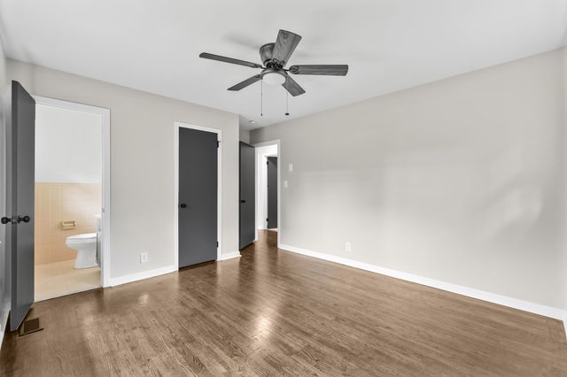 1347 Gibson Dr, Clarksville, TN 37043