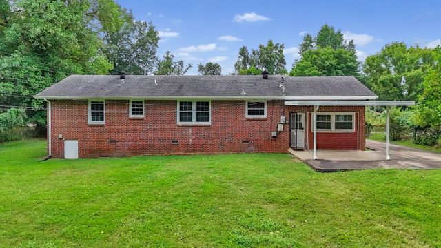1347 Gibson Dr, Clarksville, TN 37043