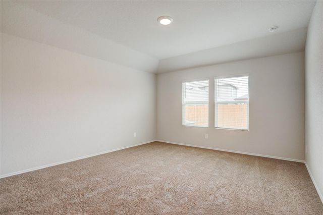 121 Roanwood DR, San Marcos, TX 78666