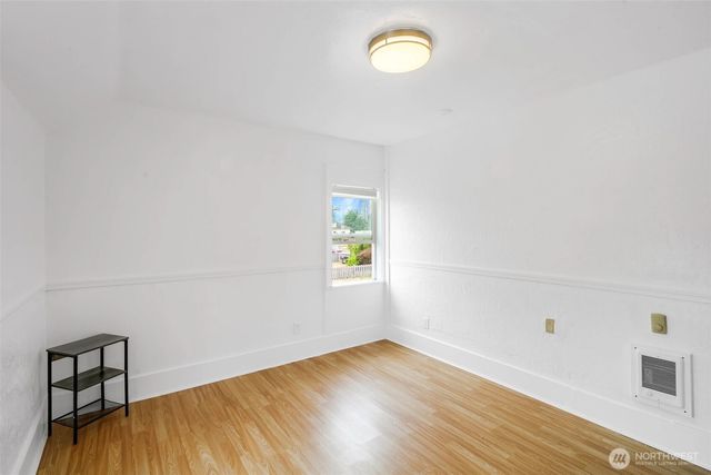 1224 4th St, Cosmopolis, WA 98537