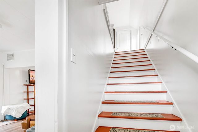 1224 4th St, Cosmopolis, WA 98537