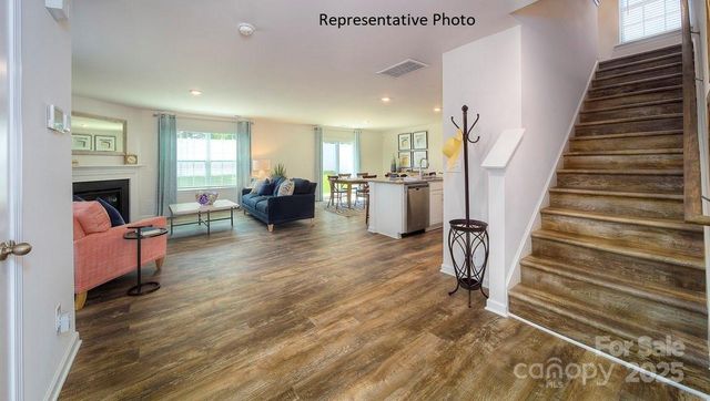 1410 Mammoth Road, Hickory, NC 28602