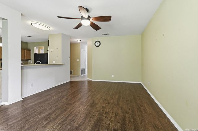 4301 Golden Oak, Schertz, TX 78154