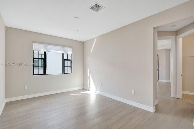 11353 SW 13th St, Pembroke Pines, FL 33025