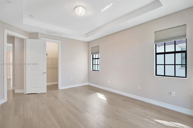 11353 SW 13th St, Pembroke Pines, FL 33025