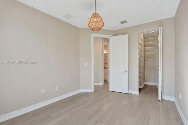 11353 SW 13th St, Pembroke Pines, FL 33025