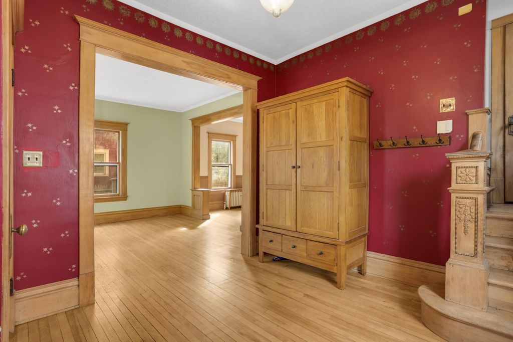 207 W 34th Street, Minneapolis, MN 55408 — photo 5