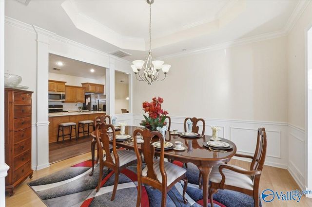 154 Valley Way Circle SE, Huntsville, AL 35802