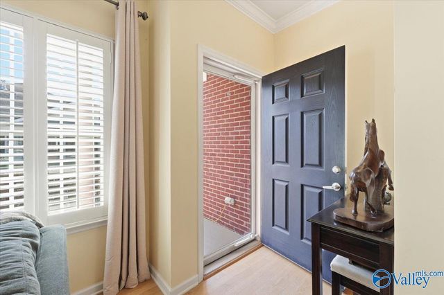 154 Valley Way Circle SE, Huntsville, AL 35802