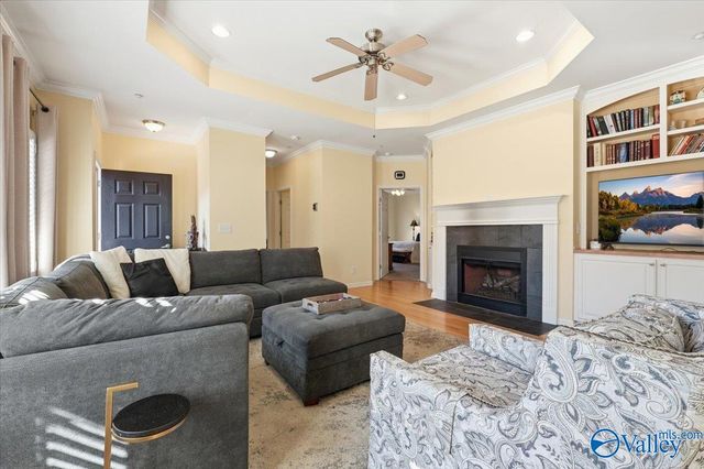 154 Valley Way Circle SE, Huntsville, AL 35802