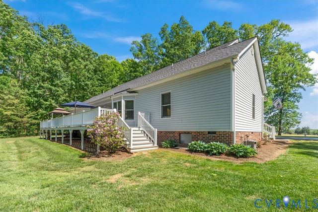 3060 Moyer Rd, Powhatan, VA 23139
