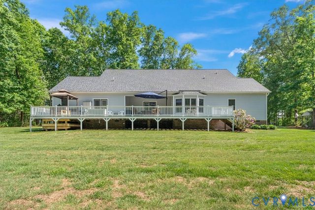 3060 Moyer Rd, Powhatan, VA 23139