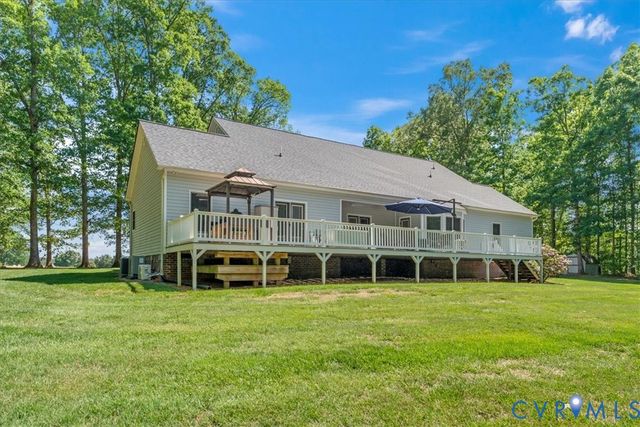 3060 Moyer Rd, Powhatan, VA 23139