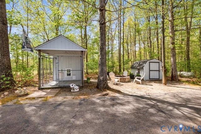 3060 Moyer Rd, Powhatan, VA 23139