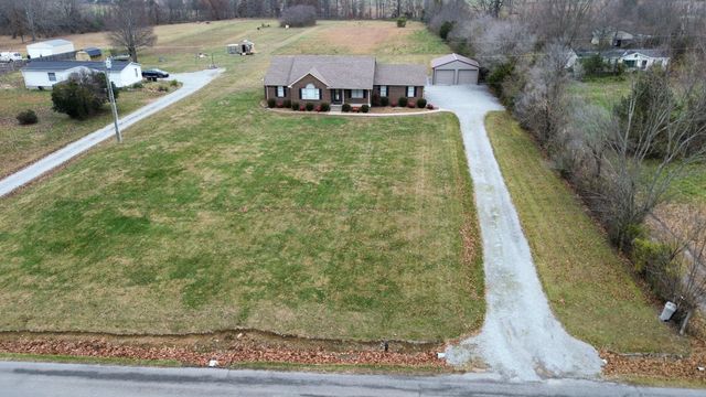 1887 Gaffney Road, Crab Orchard, KY 40419