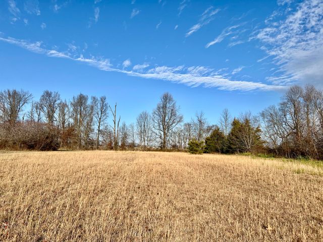 1887 Gaffney Road, Crab Orchard, KY 40419