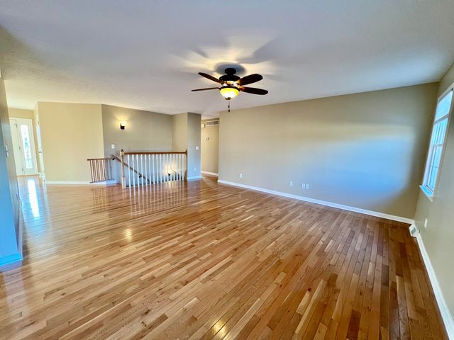 1887 Gaffney Road, Crab Orchard, KY 40419