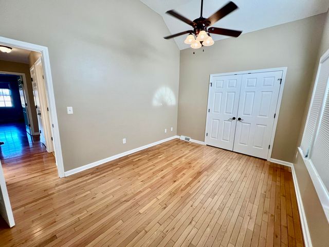 1887 Gaffney Road, Crab Orchard, KY 40419