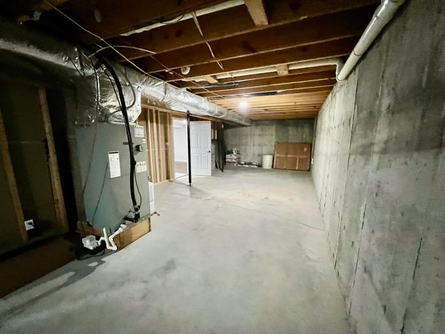 1887 Gaffney Road, Crab Orchard, KY 40419