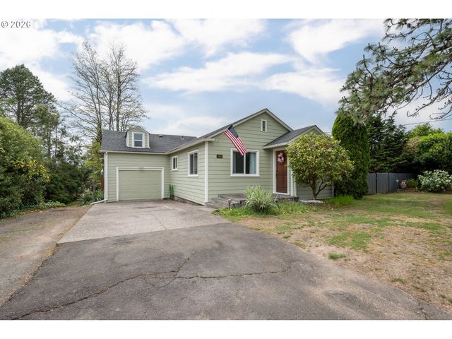 3403 COLUMBIA HEIGHTS Rd, Longview, WA 98632