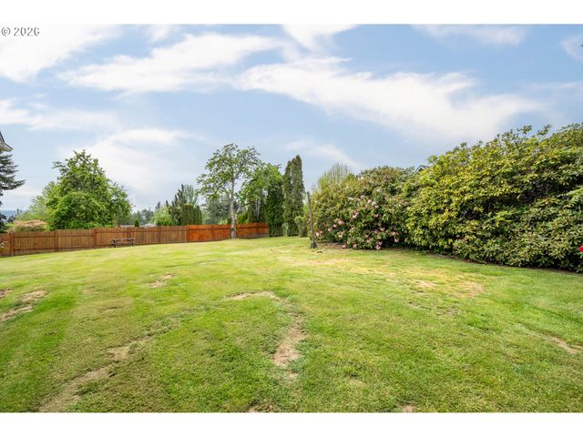 3403 COLUMBIA HEIGHTS Rd, Longview, WA 98632
