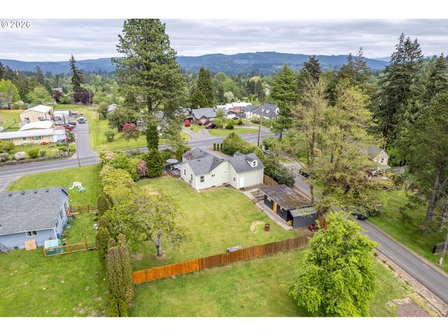 3403 COLUMBIA HEIGHTS Rd, Longview, WA 98632