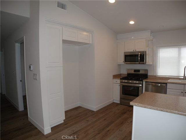 9351 Sunridge Drive, Huntington Beach, CA 92646