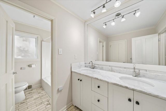 2680 MEADOW HILL CV, Germantown, TN 38138