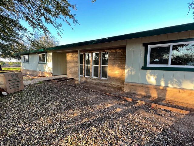 19342 E South Avenue, Reedley, CA 93654