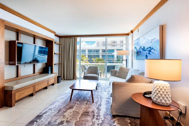 6801 Collins Avenue C414, Miami Beach, FL 33141