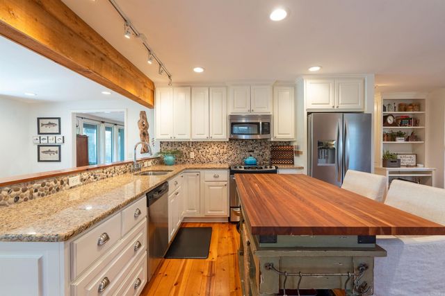 3029 Riverbend Rd, Heber Springs, AR 72543