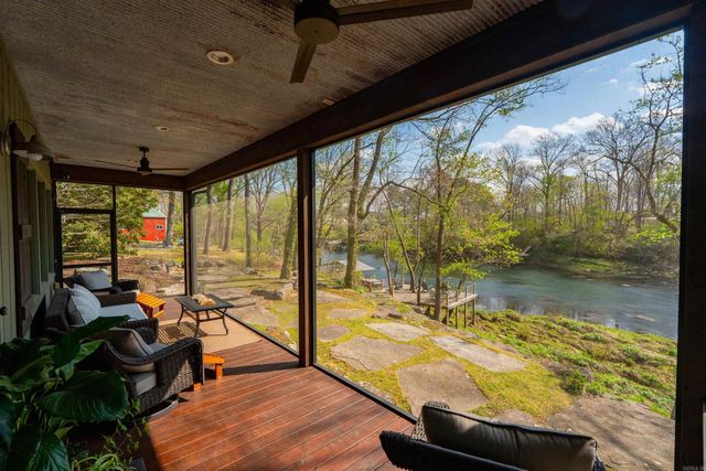 3029 Riverbend Rd, Heber Springs, AR 72543