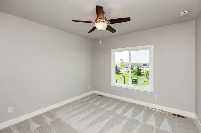 860 Gray Avenue, Waukee, IA 50263