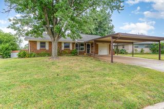 425 S Dallas Avenue, Moore, OK 73160