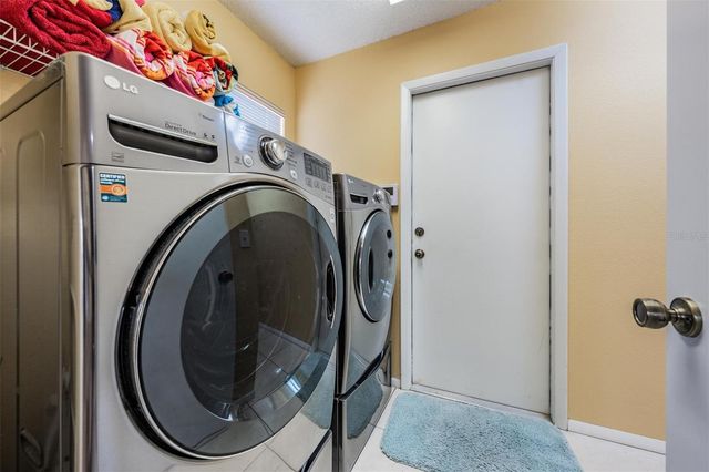 1505 LAKEHURST WAY, Brandon, FL 33511