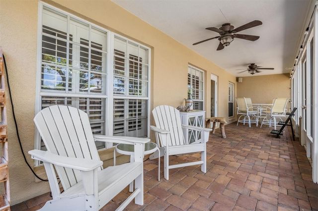 1505 LAKEHURST WAY, Brandon, FL 33511