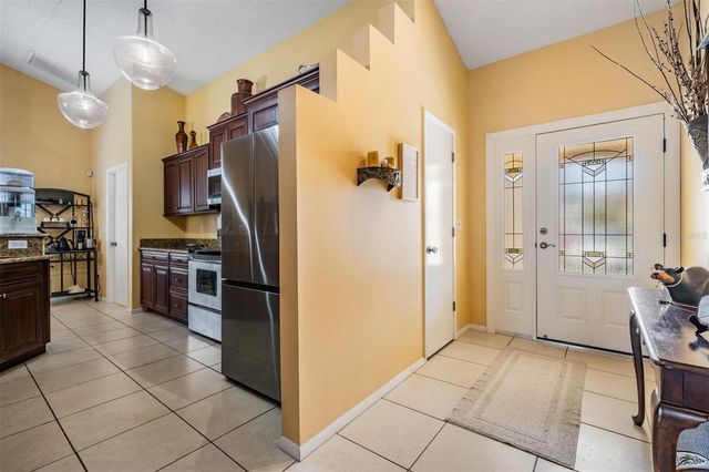 1505 LAKEHURST WAY, Brandon, FL 33511