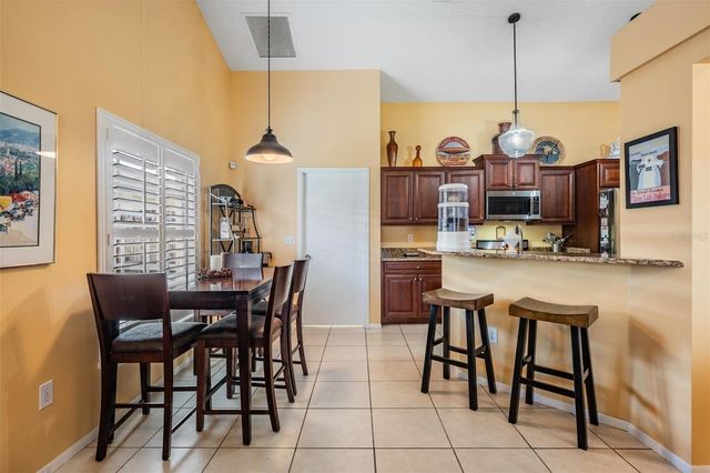 1505 LAKEHURST WAY, Brandon, FL 33511