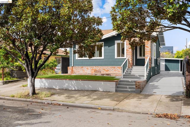 5521 Fremont St, Oakland, CA 94608